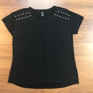 5/$25 a.n.a black cold shoulder top size medium